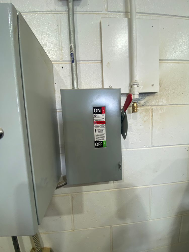 All Photos for Nominal Voltage in Orlando, FL