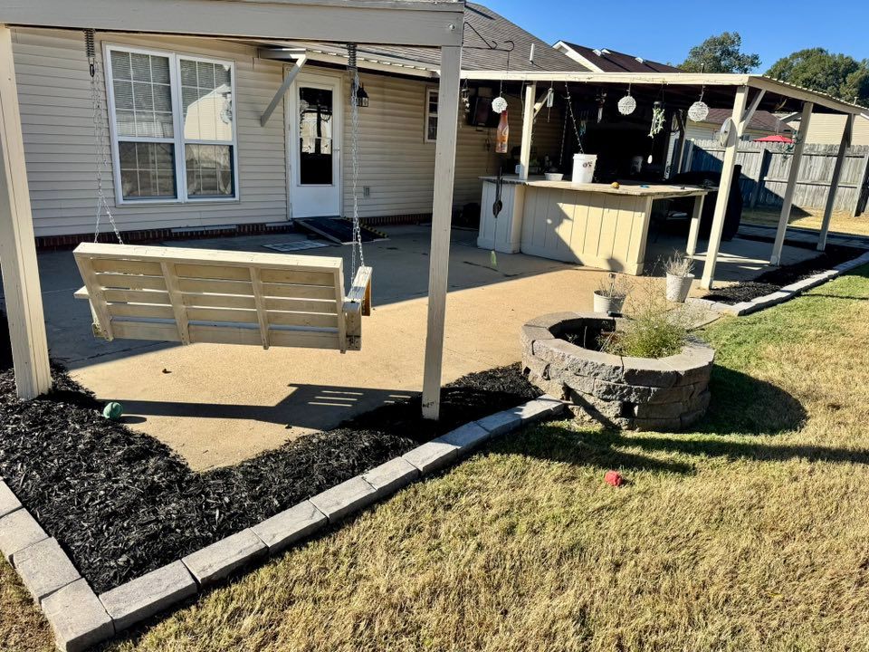 Landscaping for Apex Lawn & Landscaping INC in Dyersburg, TN