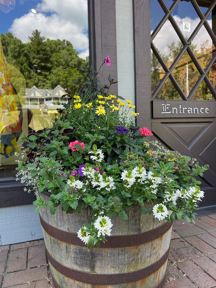 All Photos for Sustainable Lawn and Landscape in Banner Elk, NC
