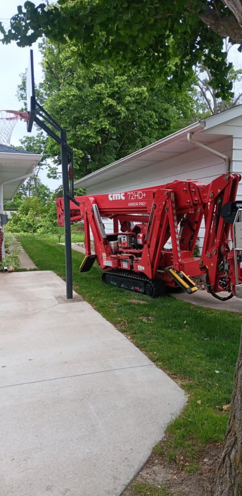 All Photos for Lawn Ranger Yard And Tree Service LLC in Ottumwa, IA