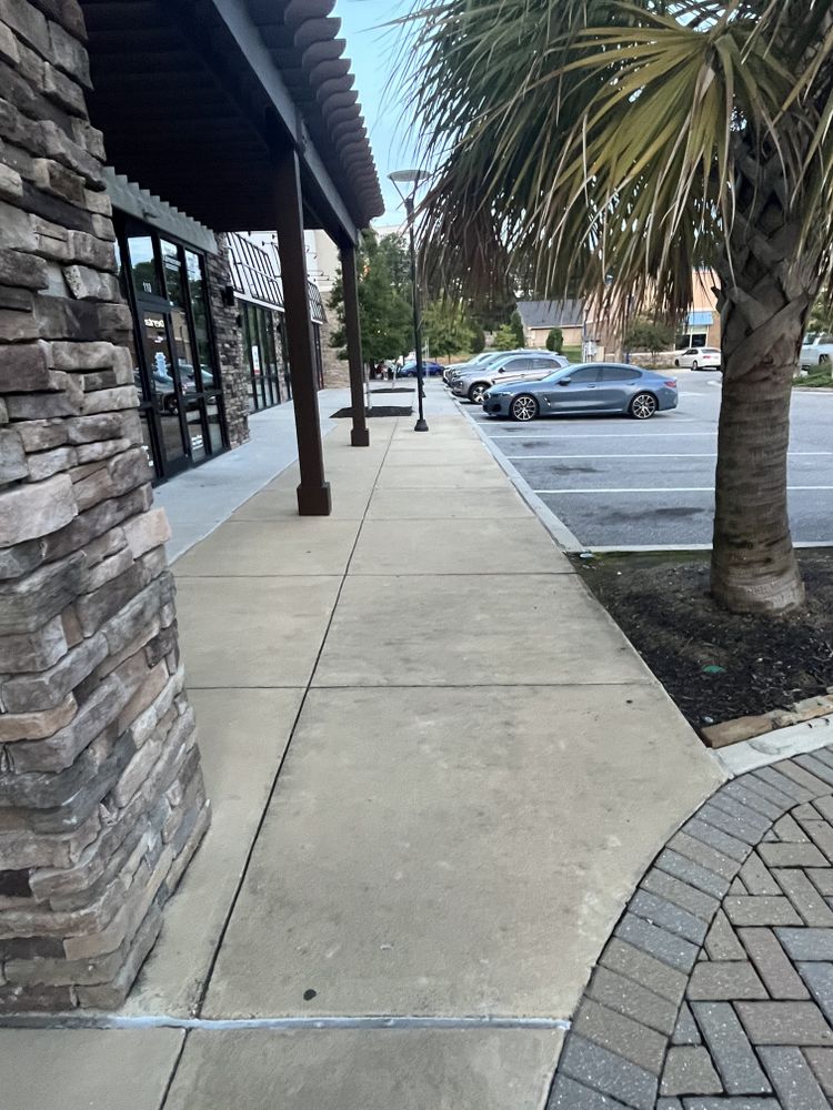 All Photos for All-Star Lawn Care & Soft Washing in Mobile, AL