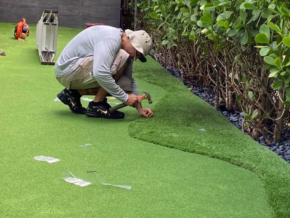 An Extravagant Landscape & Lawn Service team in Delray, FL - people or person