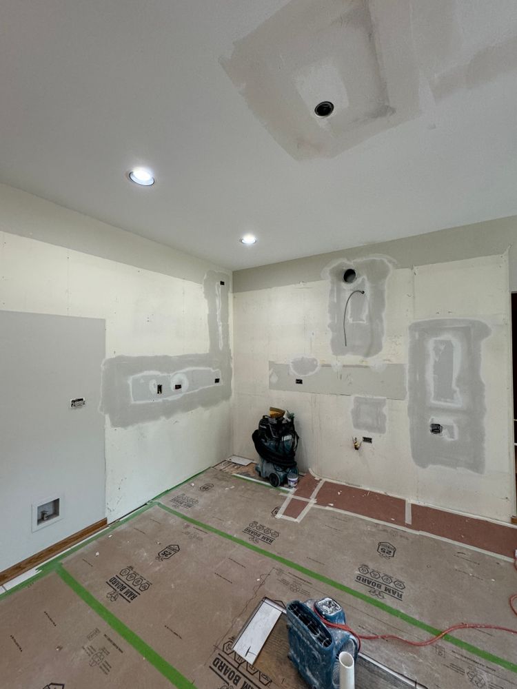 Interior Painting for TL Painting in Joliet, IL