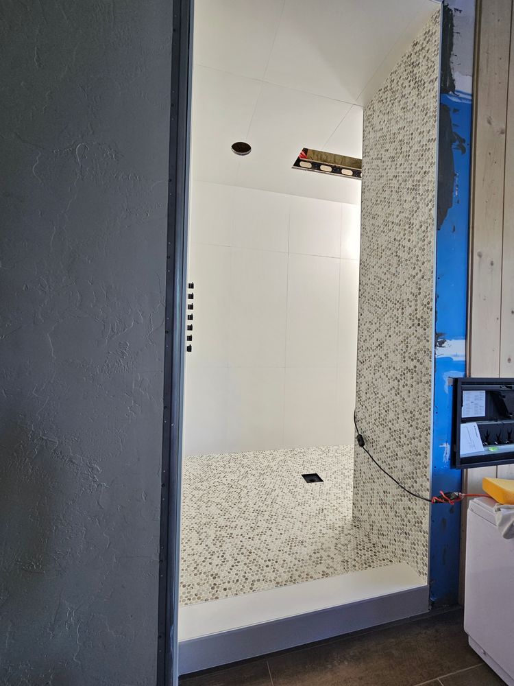 All Photos for Fine Line Floor in Pagosa Springs, CO