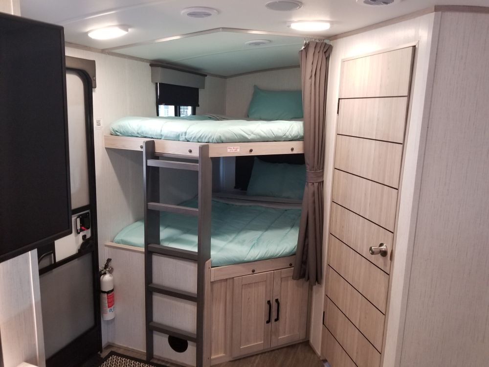 2021 Twilight Travel Trailer for Paradise RV Rentals in Perry, GA