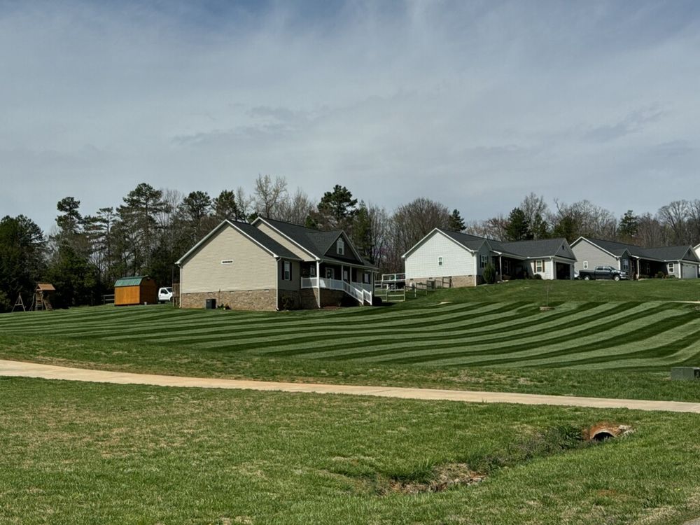 All Photos for Gallimore’s Lawn Care in Thomasville, NC