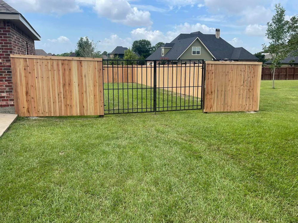 Fences for Falcon Fence Co. in Longville, LA