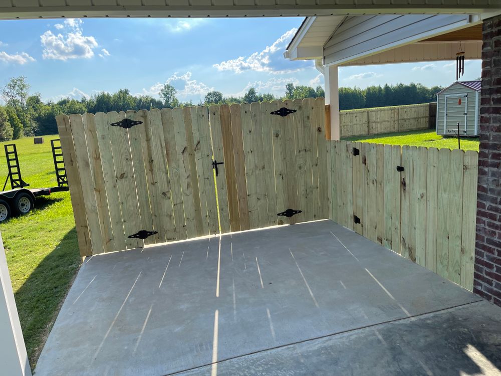 All Photos for Pennington Fence Co in Tupelo, MS