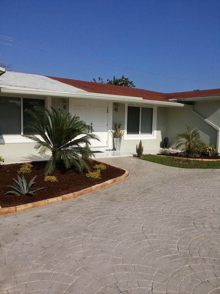 Landscaping for Tezna Landscaping, Trees & Pavers in Valrico, FL
