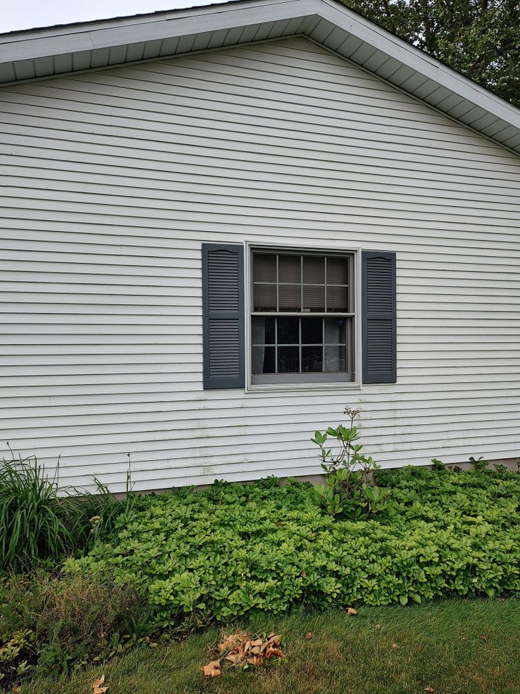 All Photos for MMN Cleaning PressureWashing & Gutter Cleaning LLC in Medina, New York