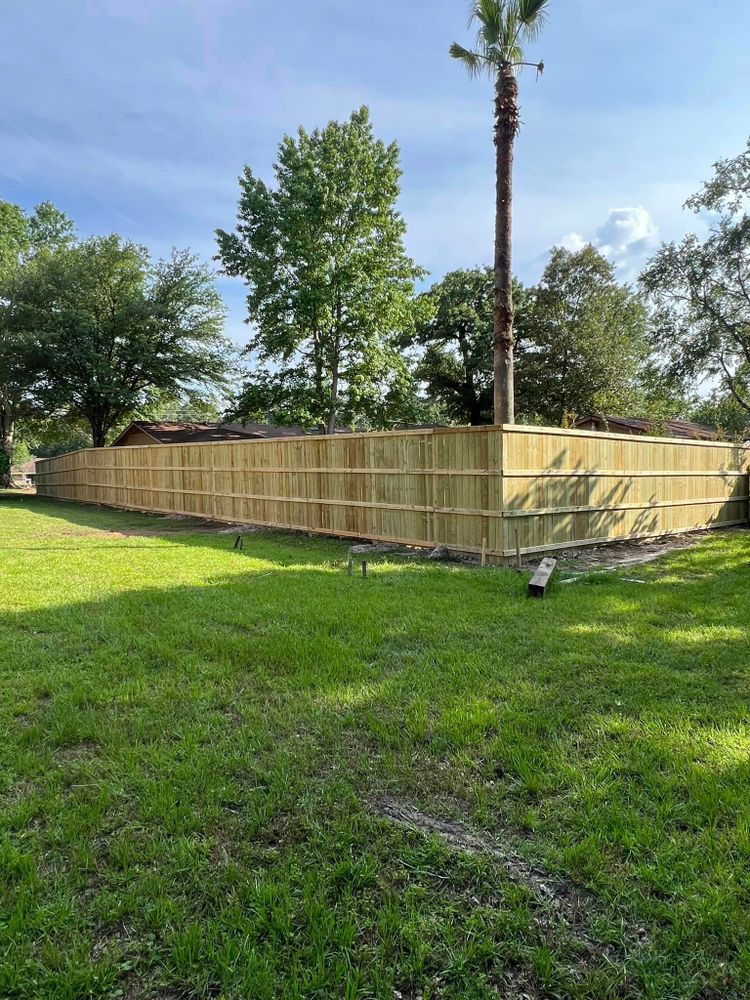 Fences for MNA Construction, LLC in Lufkin, TX