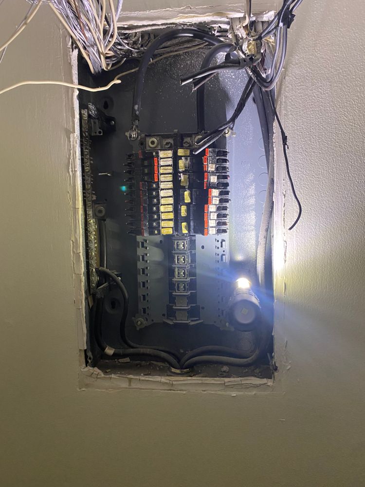 All Photos for Nominal Voltage in Orlando, FL