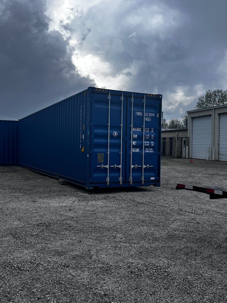 Our many Foot Hi Cube Containers offer homeowners spacious, secure storage and transport solutions with easy access. Ideal for large items or home renovations, ensuring safe delivery and optimal protection. for Pyro Containers and Transport in Sulphur Springs, TX