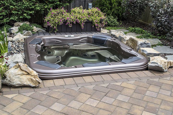 Transform your backyard into a luxurious oasis with our Jacuzzi and Spa Design service, offering custom designs tailored to enhance relaxation and complement the beauty of your outdoor space. for Romoland General Contractor & Pools Inc. in Fontana, CA
