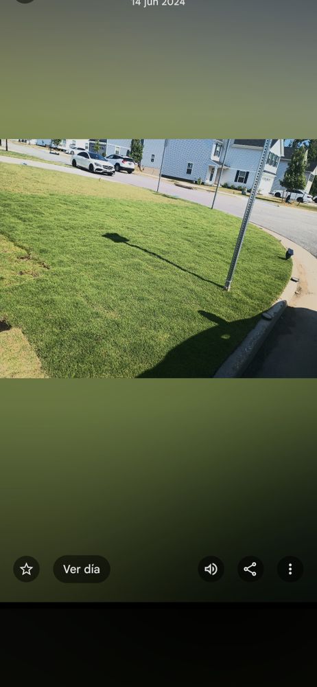 All Photos for Isaias Velasquez Landscaping and Services in Williamsburg, VA