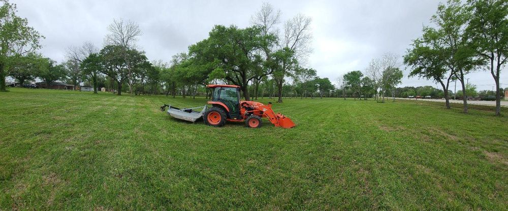 All Photos for CKD's Mulching Services in League City, TX