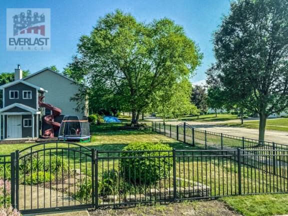 All Photos for Everlast Fence in Shorewood, IL