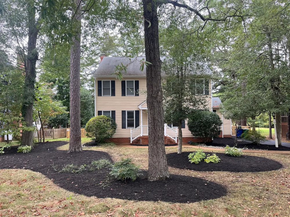 Seal Lawncare team in Richmond, VA - people or person