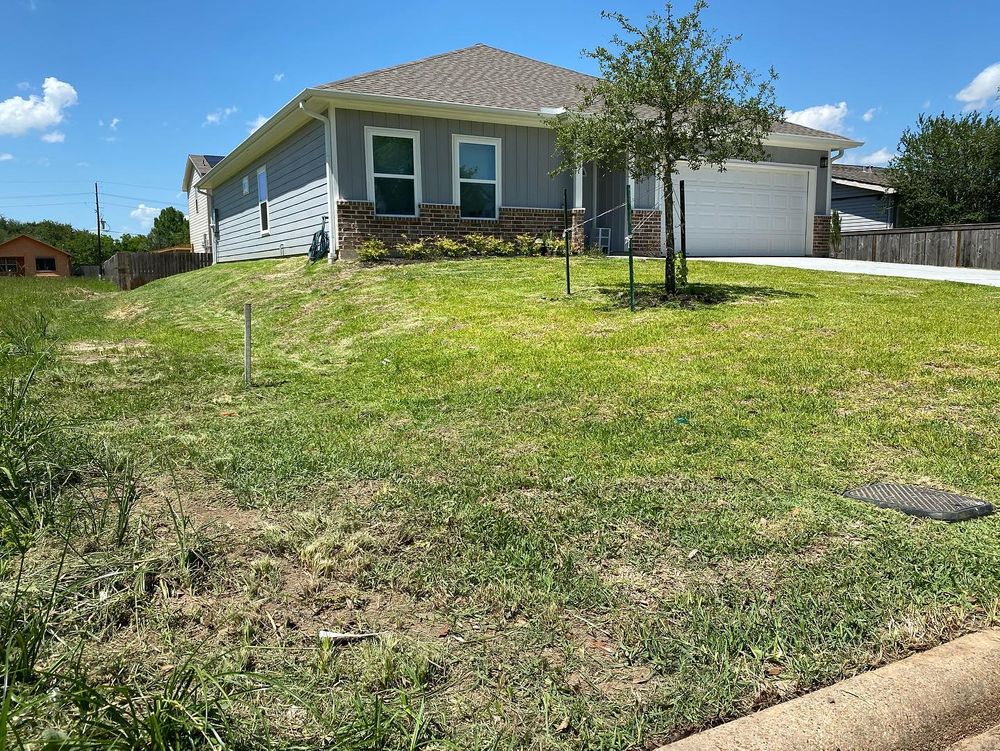 Landscaping for The Lawn Care Brother’s in Brookshire,  TX