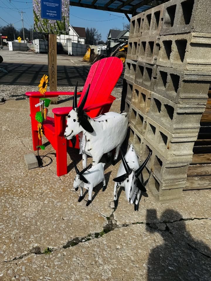 All Photos for Mayfield Landscaping in Staunton, IL