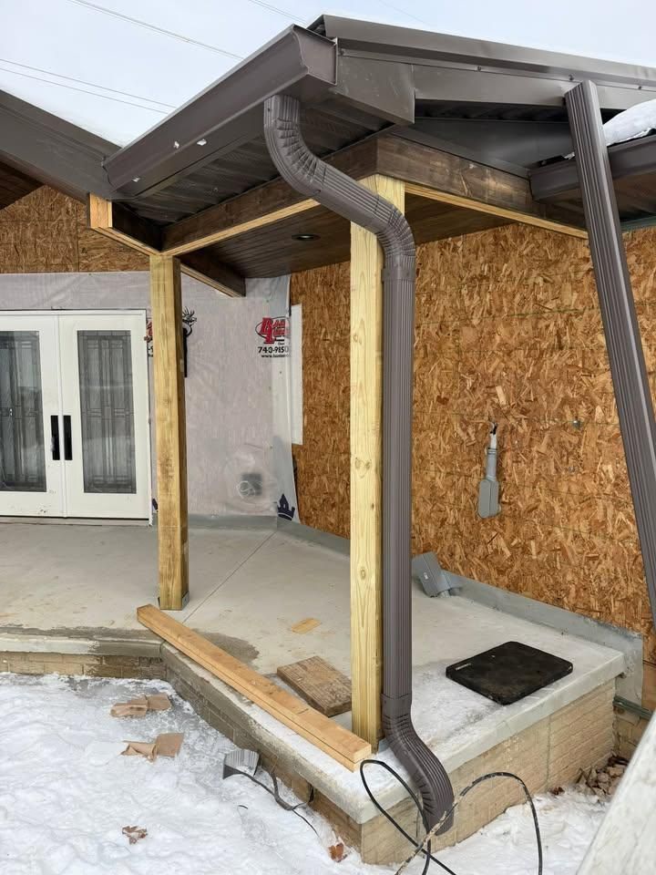 All Photos for Top Hand Roofing and Gutter in Pomeroy, OH