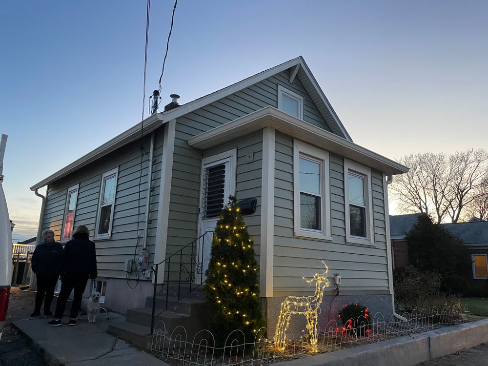 All Photos for SKYLINE ROOFING & SIDING SERVICES INC in Milford, MA