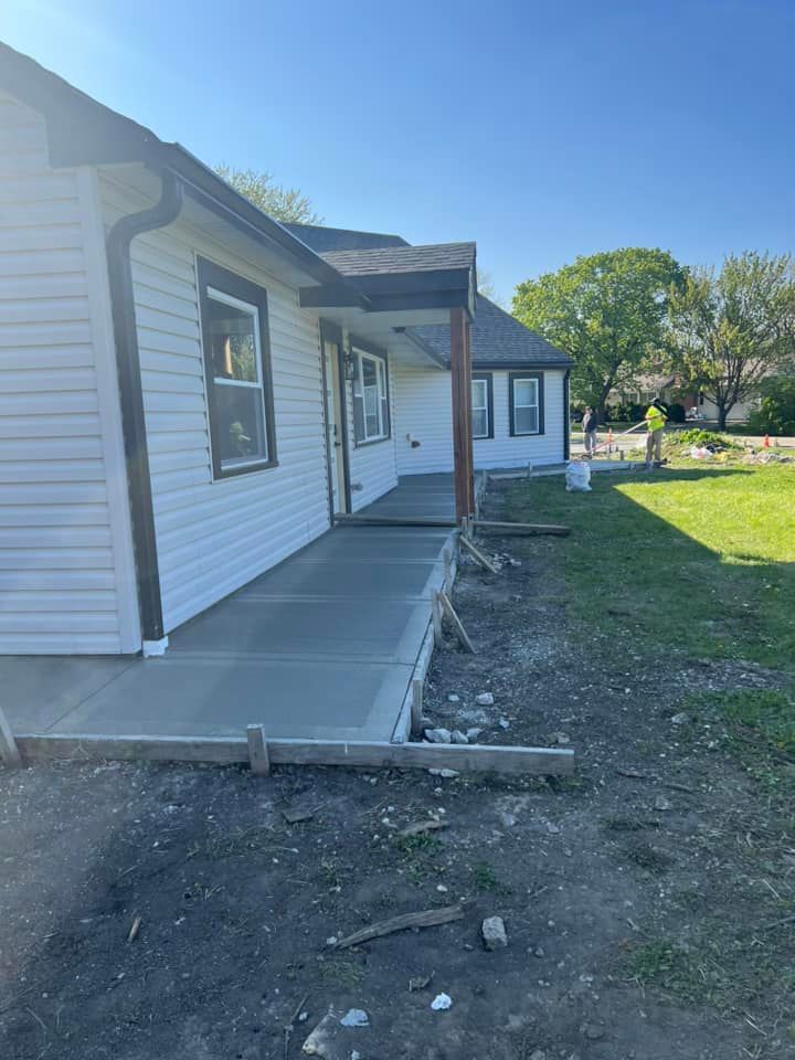   Concrete for Luna Dynasty Concrete in Chicago, IL