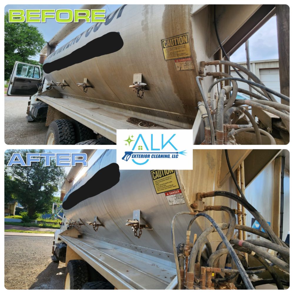 Fleet & Ag Equipment Washing for ALK Exterior Cleaning, LLC in Burden, KS