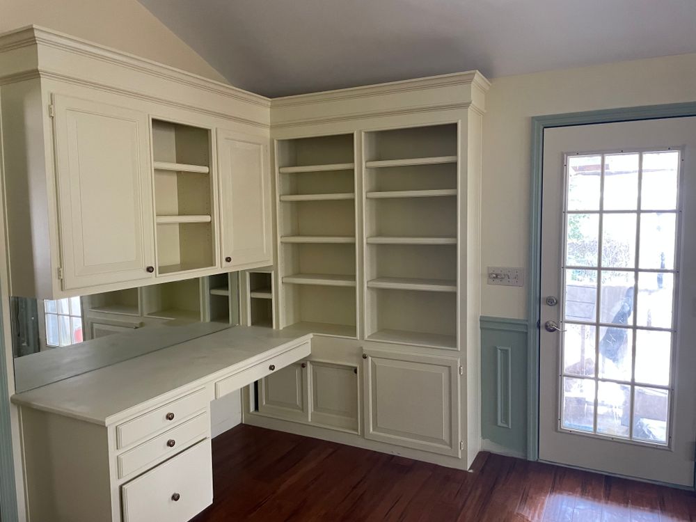 Cabinet Painting  for Palmetto Quality Painting Services in  Charleston, South Carolina