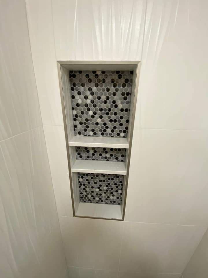 Bathroom Tiling for VersaTile in Deerfield, NH