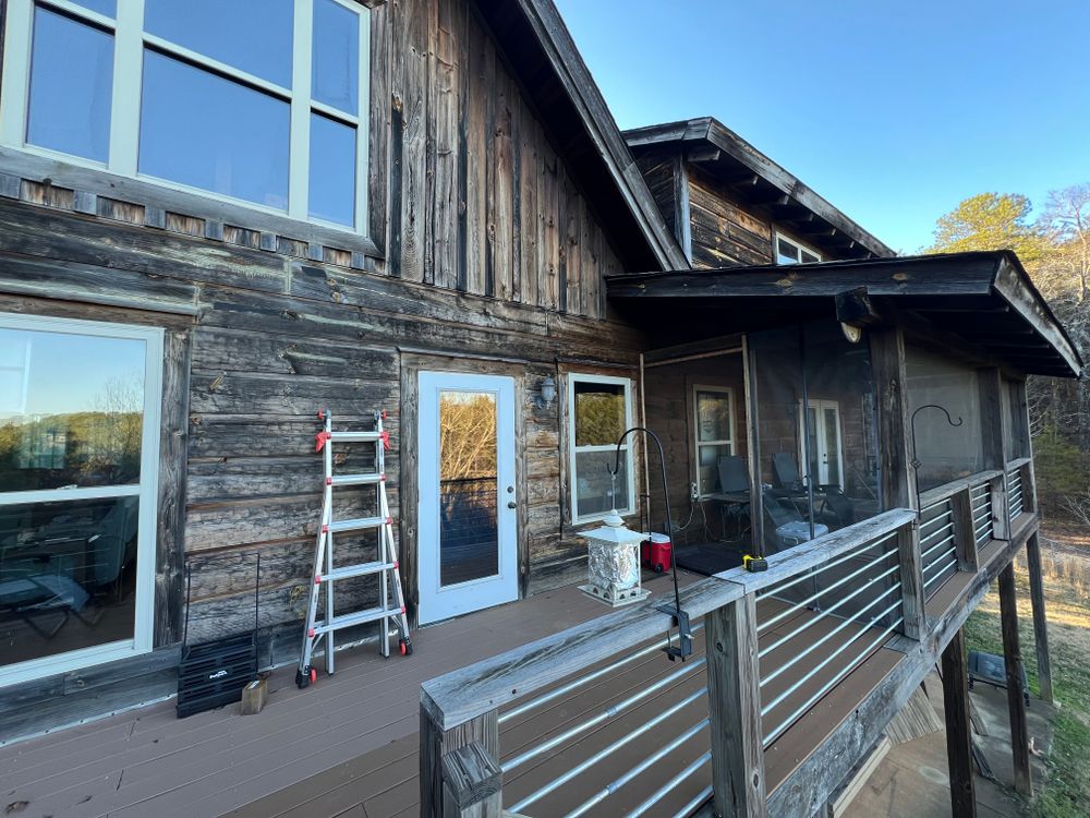 Roofing for Rojas Renovations LLP in Jemison, AL
