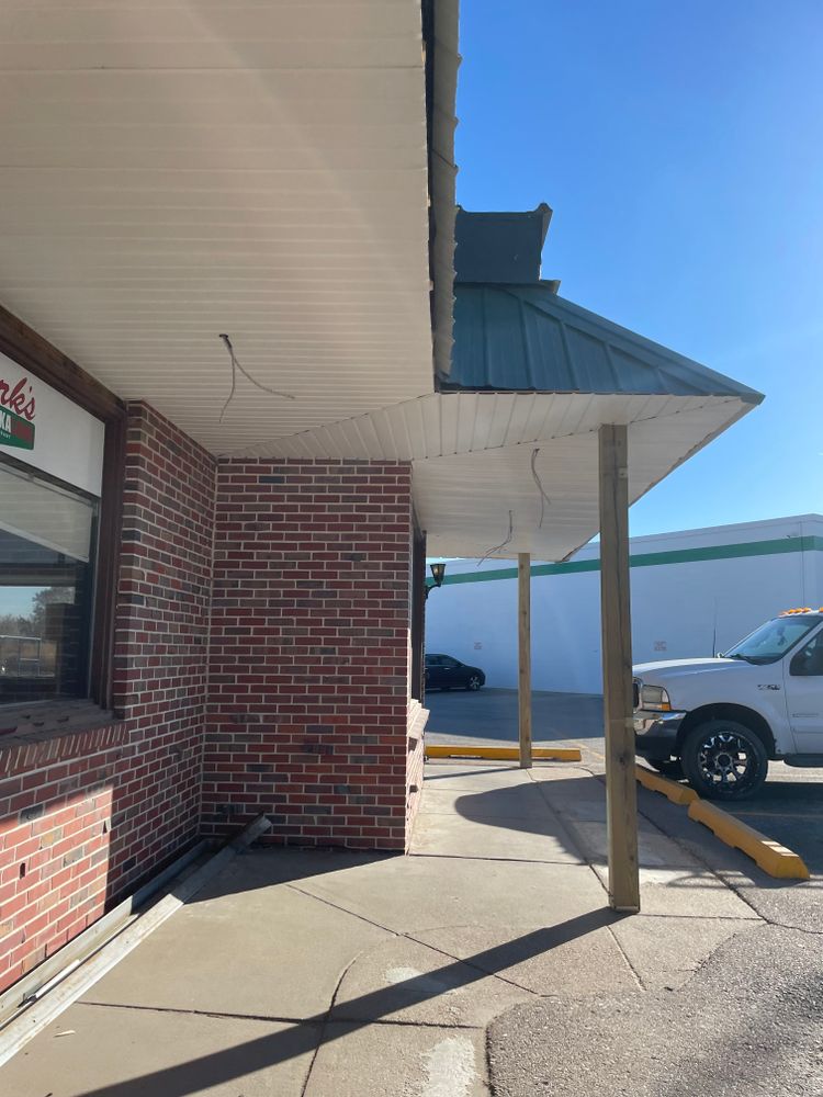 All Photos for The Gutter Man Seamless in Lexington, NE