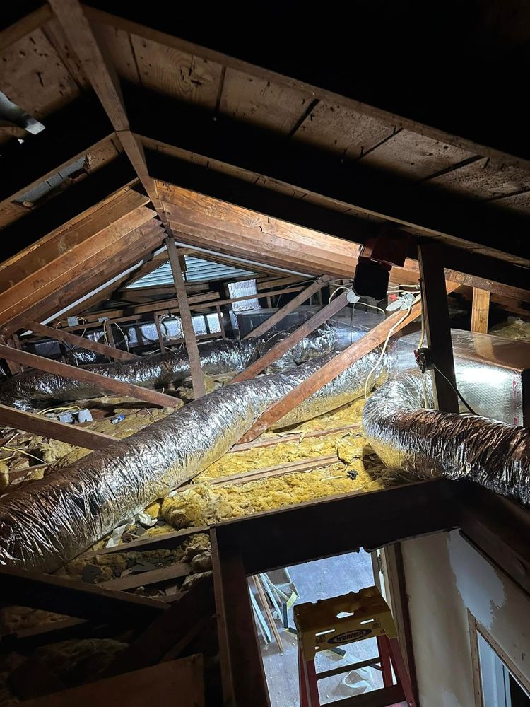 All Photos for Isaac’s Air in Yoakum, TX