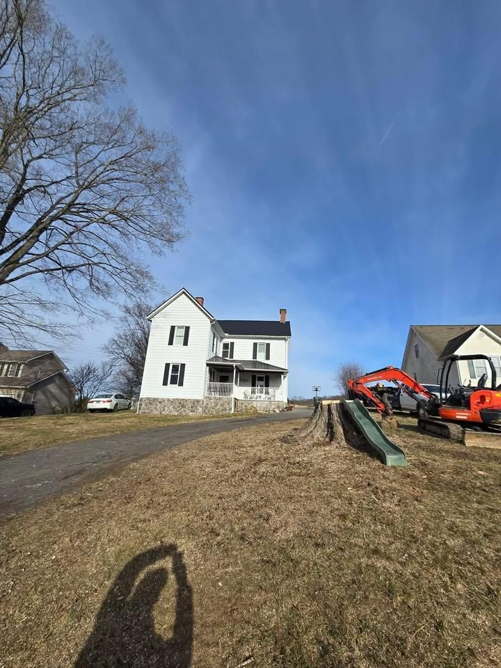 All Photos for M&L Lumber and Excavating in Jonesborough, TN