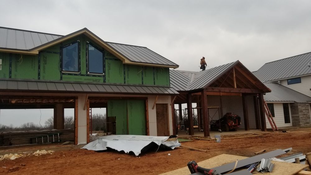 Roofing for M&H Metal and Roofing LLC  in Corsicana, TX