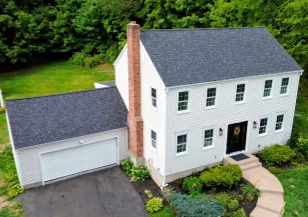 Our roofing installation service delivers durable, weather-resistant roofs using quality materials, expert craftsmanship, and careful attention to detail, protecting your home, boosting curb appeal, and providing lasting peace of mind. for BIG SKY Contracting in Southington, CT