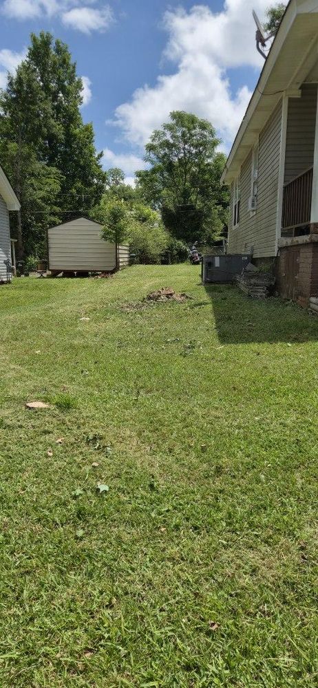 All Photos for Fresh Cut Yard & Lawn Care LLC in Forsyth, GA