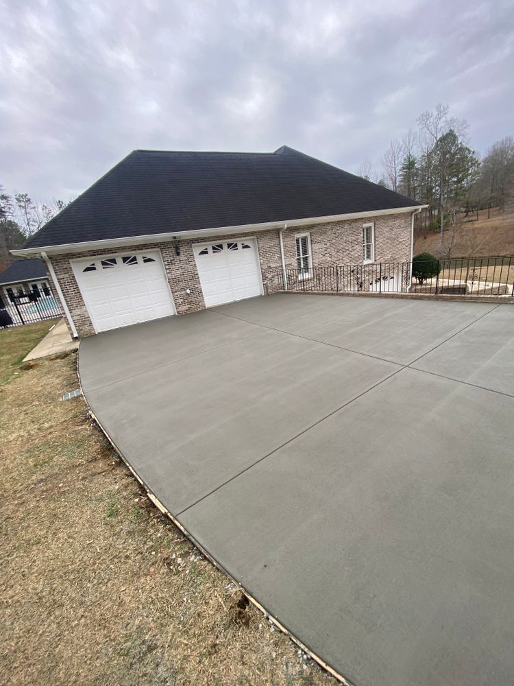 Residential & Commercial Concrete for Stillwell Earthworks in Trussville, AL