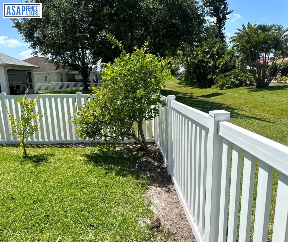 Vinyl Fence Options for ASAP Fence & Gates - Central, FL in Leesburg, FL
