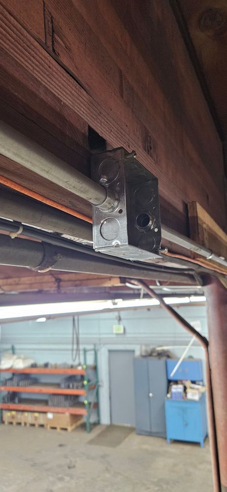 Electrical maintenance  for Mid-Mountain Maintenance in Bonney Lake, WA