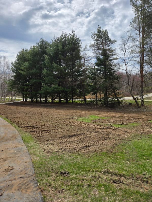 Experience seamless yard transformation with our tree stump grinding and removal service, ensuring a clean landscape by efficiently eliminating unwanted stumps and enhancing your outdoor space's beauty and functionality. for Wilcox Landworks in Pulaski, WI