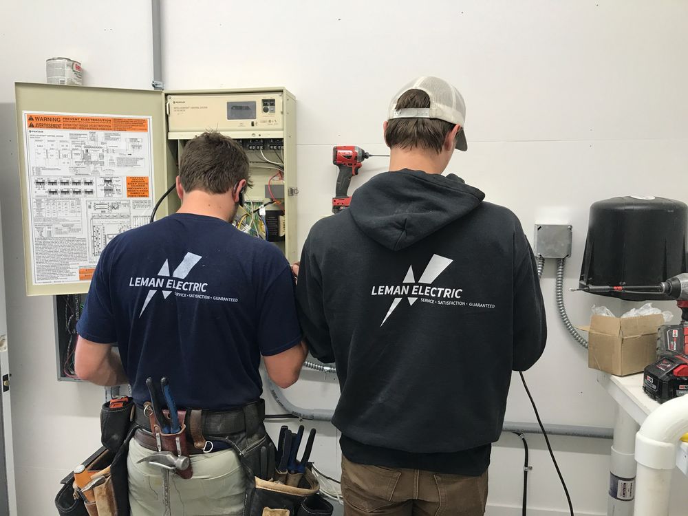 Leman Electric team in Peoria, IL - people or person