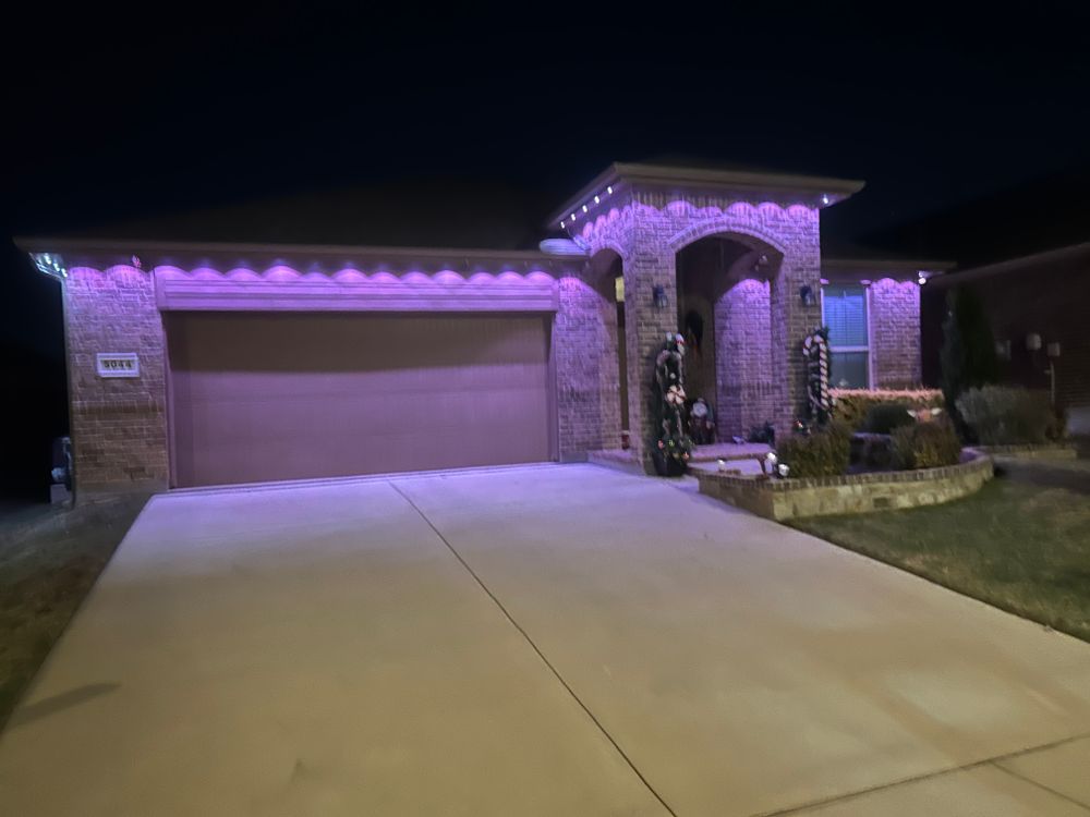Permanent Holiday Lighting  for Light It Up AV and Turf in Keller, TX