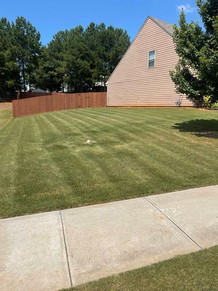 All Photos for Clark's Cuts Lawn Care in Lilburn, GA