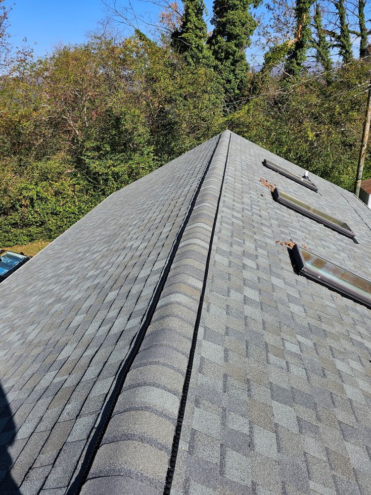 Certainteed Landmark Lifetime Shingles  for Peak Perfection Roofing LLC  in Asheville, NC