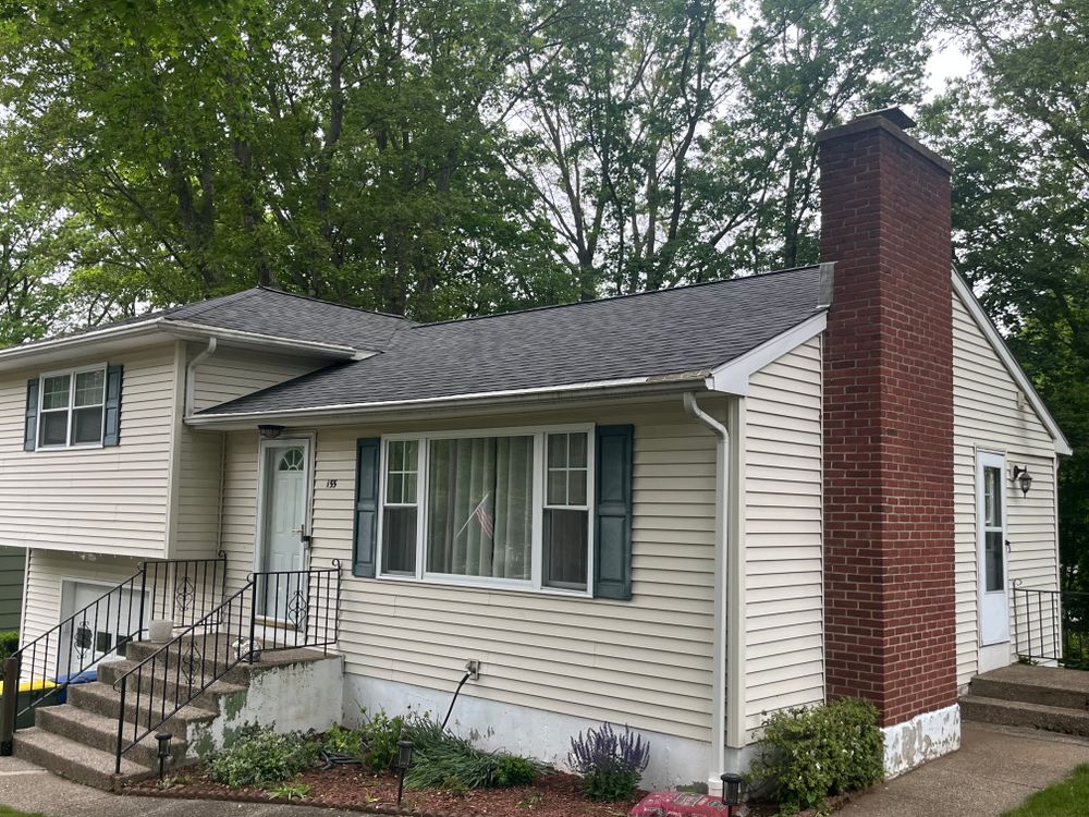 All Photos for Laura Mae Properties in Wolcott, CT
