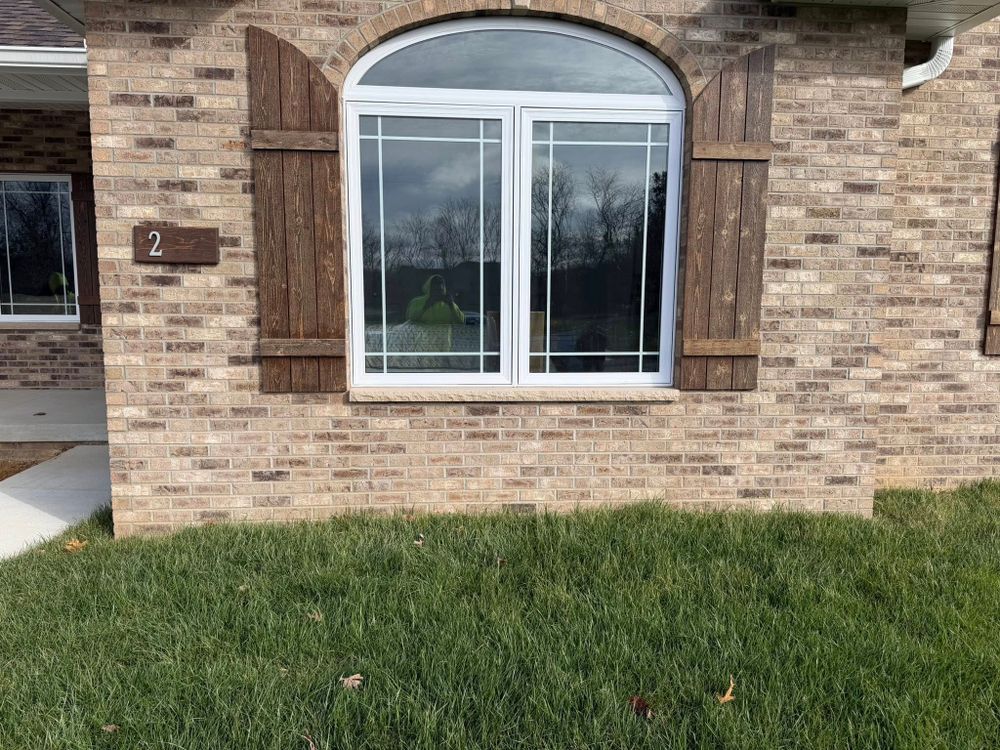 Tree Removal for Greenlee & Family Landscaping Services in Peoria, IL