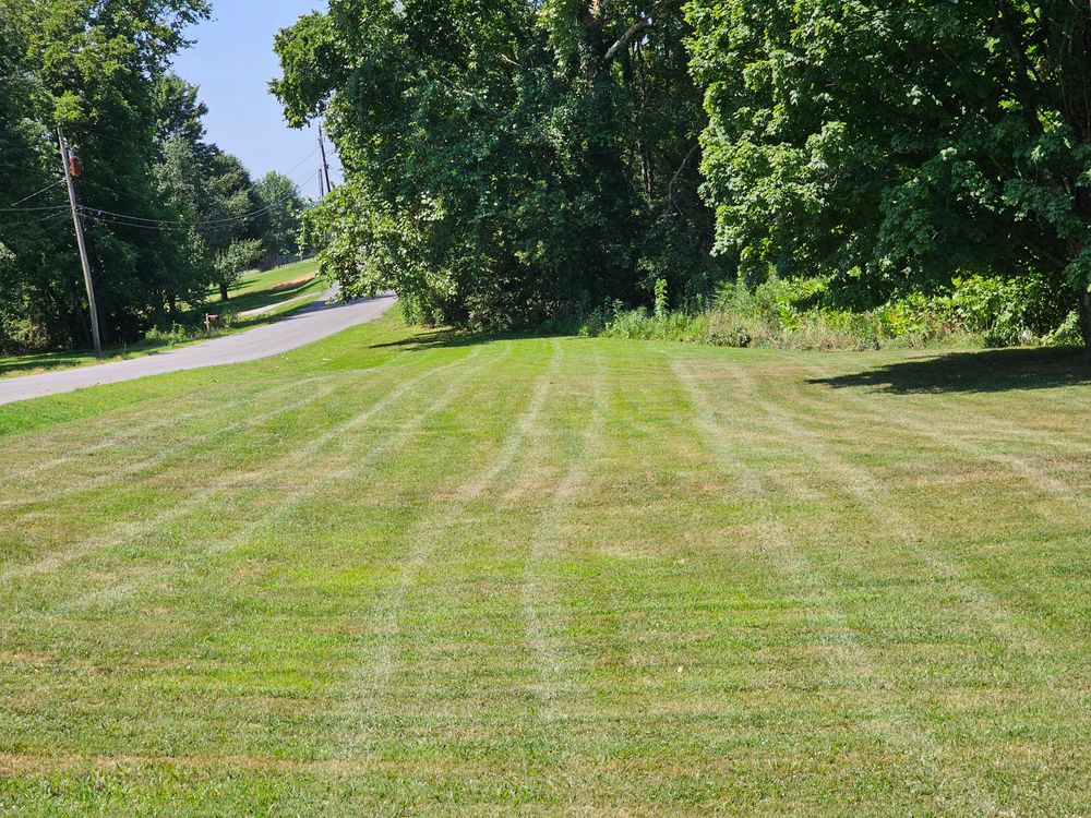 Lawn Care for Lawnscapers TN in White House, TN