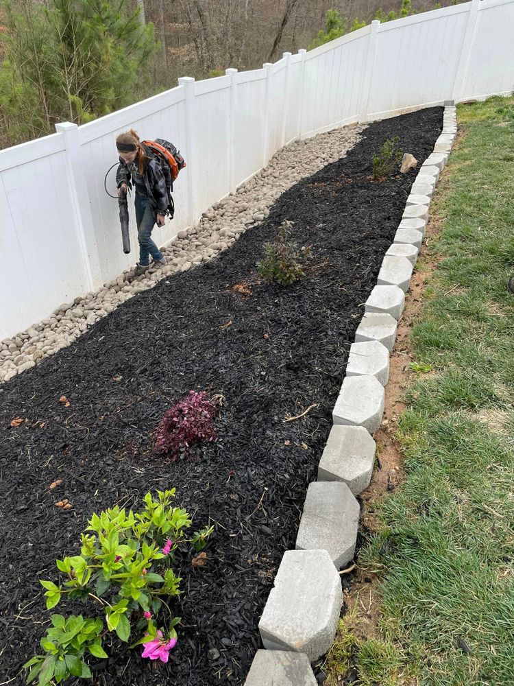 Transform your outdoor space with our professional landscaping service. From design to installation, we will enhance the beauty of your property with expert tree care, gardening, and hardscaping solutions. for Oakhurst Landscaping and Tree Service in Charlotte, NC