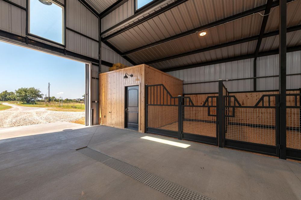 All Photos for CWC Custom Homes & Barndominiums in Snook, TX